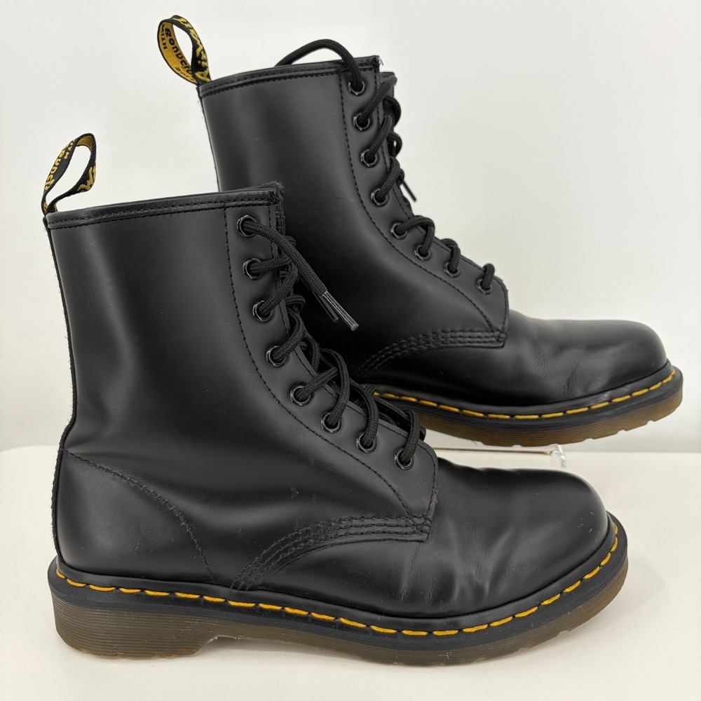 Dr. Martens 1460 Black Smooth Leather Lace Up Combat Boots Womens 9